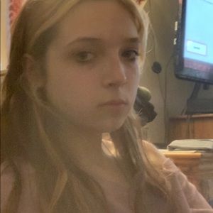 Meet your Posher, Nyla